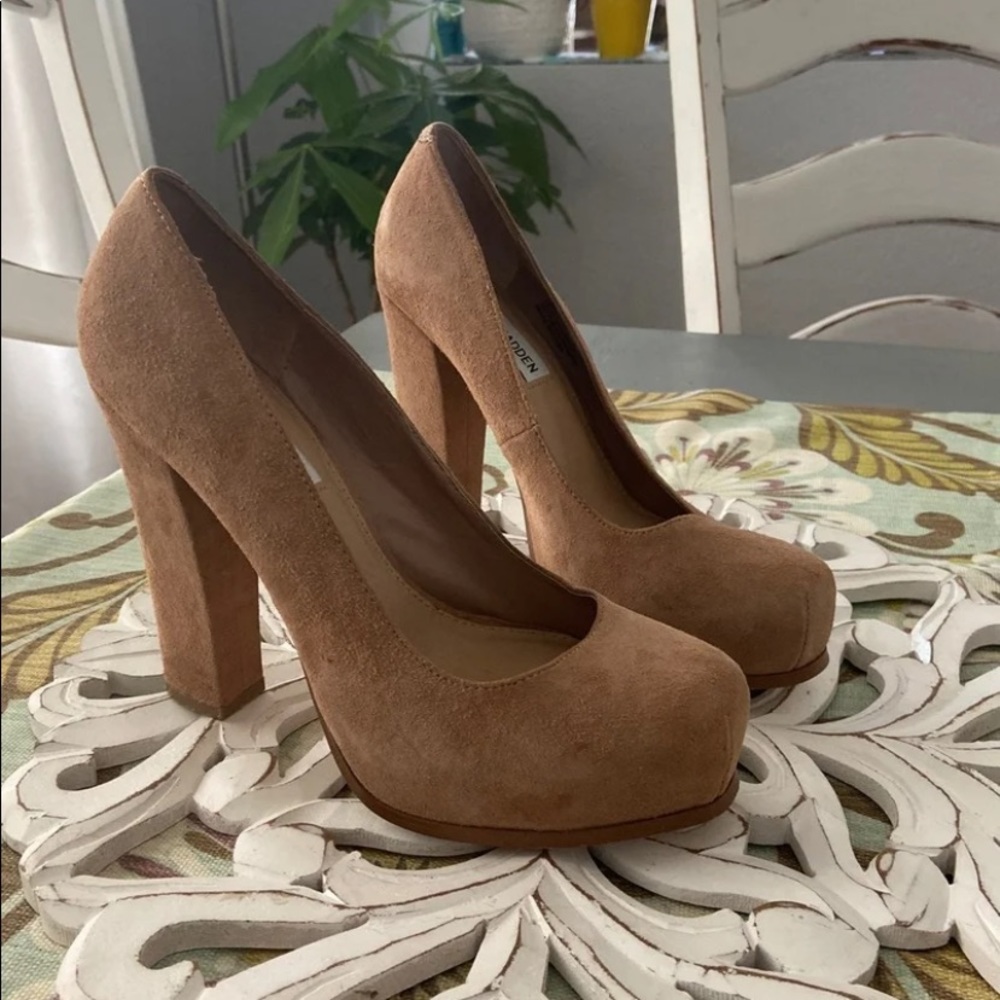Steve Madden Sarrina Suede Heels Shoes Women’s 8